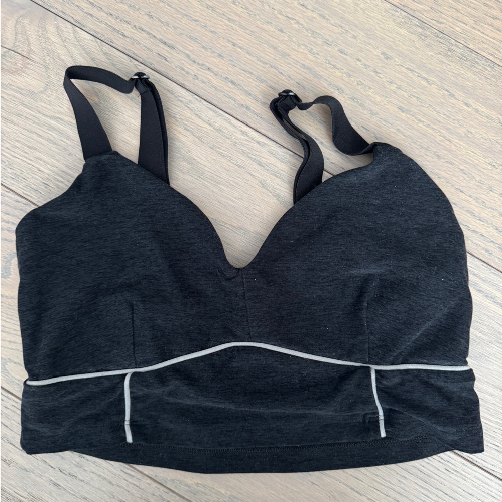 Beyond Yoga Black Striped Sports Bra